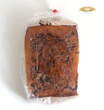 Cargar imagen en el visor de la galería, Envoltorio individual del Sobao Pasiego XL Pepitas Chocolate Puro 100% - 450 gramos netos - Sobaos Pasiegos Etelvina Sañudo