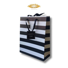 Cargar imagen en el visor de la galería, Bolsa de regalo detalle pasiego La Golosa para sobaos y dulces artesanales
